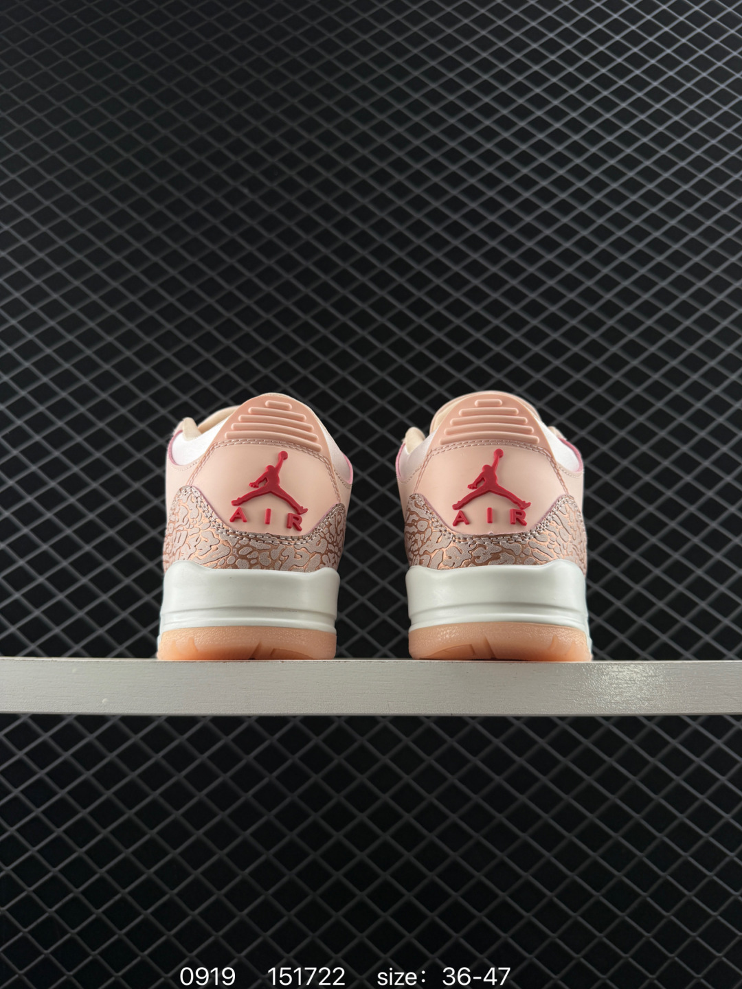Air Jordan 3 Valentine's Day WMNS